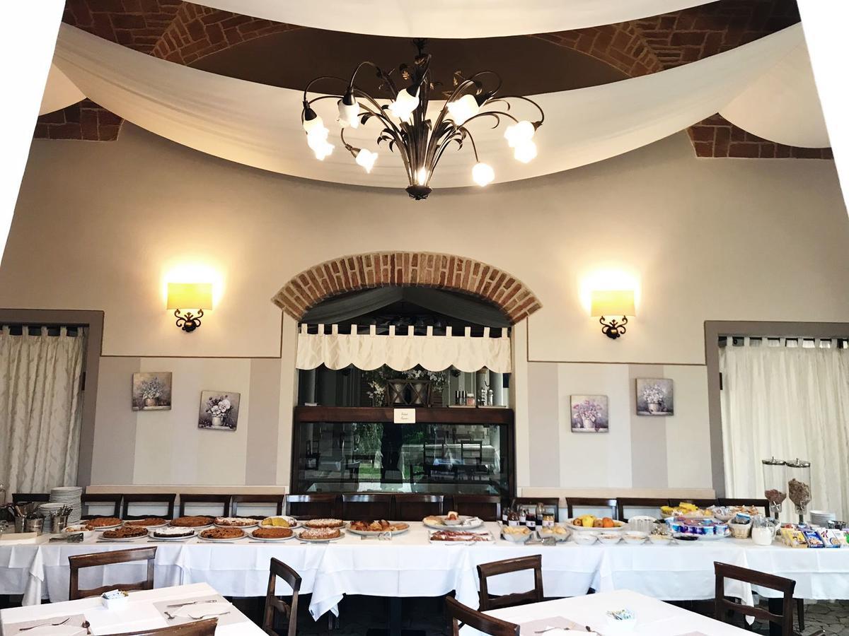 Hotel Del Rio Srl - Ristorante E Azienda Agricola Casinalbo Exterior foto